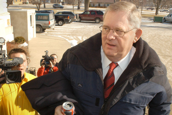Former U.S. Rep. Bill Janklow, R-S.D. walks to the Moody County Courthouse in Flandreau, S.D., on Thursday.