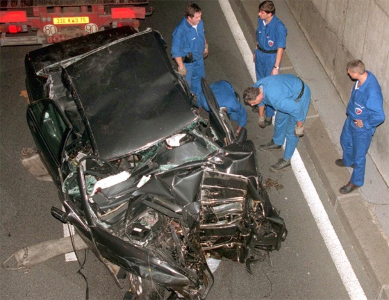 Police services prepare to take away the car in which Diana, Princess of Wales, Dodi Fayed and their chauffer were killed in this Sunday, Aug. 31, 1997 file photo in Paris. 