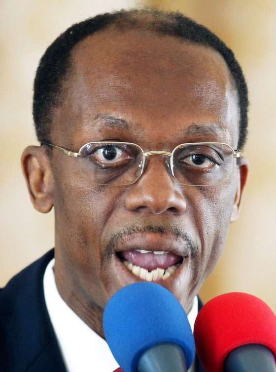 PRESIDENT ARISTIDE SPEAKS AT LAST FORMAL PRESS CONFERENCE BEFORE STEPPING DOWN IN HAITI
