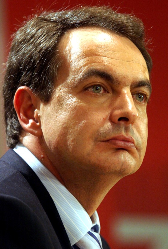 SPAIN'S GENERAL ELECTION WINNER ZAPATERO ATTENDS PRESS CONFERENCE IN MADRID