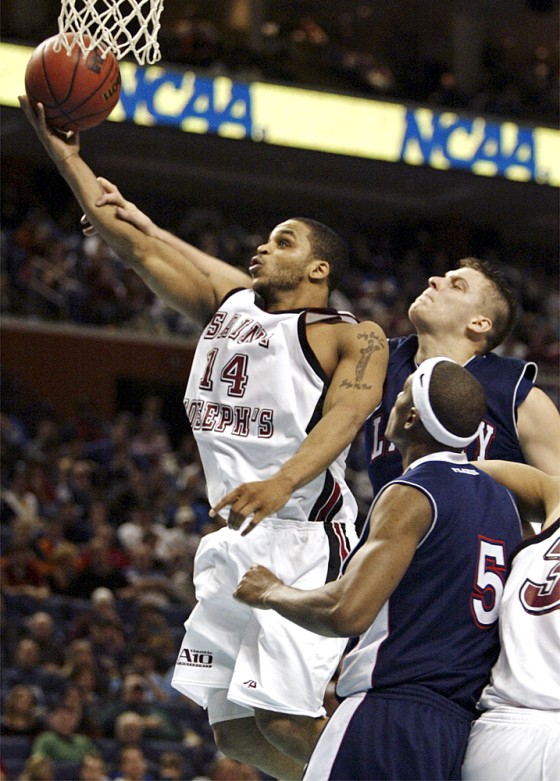 Saint Joseph's Jameer Nelson may have been the college player of the year, but that and four years of school haven't helped his draft standing for Thursday.