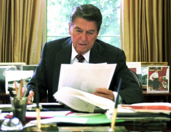 REAGAN BIOGRAPHY