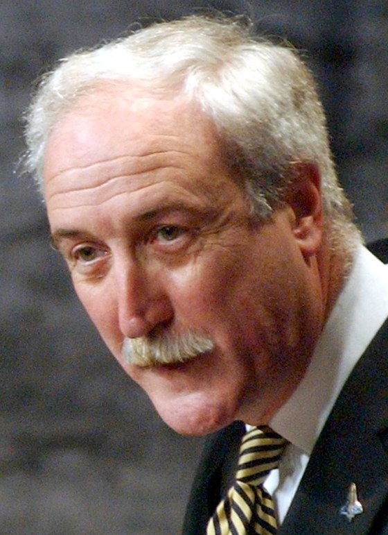 NASA ADMINISTRATOR O'KEEFE ANNOUNCES PROBABLE EVIDENCE OF ROCKS FORMED BY SALTWATER ON MARS