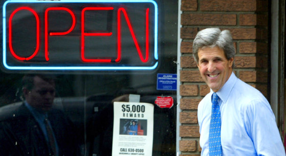 Democratic Presidential Candidate John Kerry Campaigns