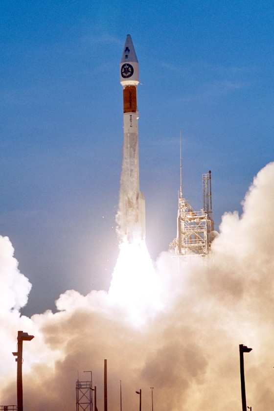 An Atlas 2 rocket lofts a secret payload into space Tuesday for the National Reconnaissance Office.