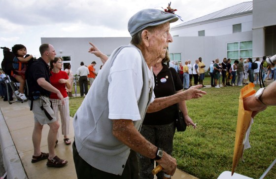 Floridians Go To The Polls For Early Voting
