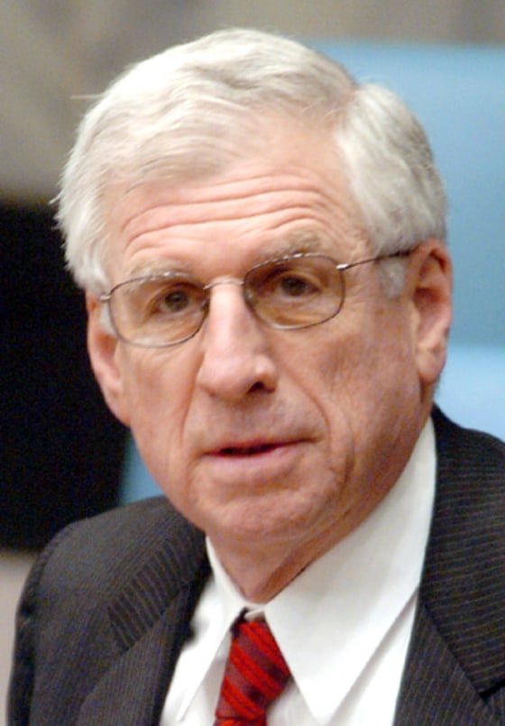 U.S. Ambassador to the United Nations Danforth chairs meeting