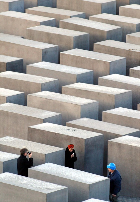 MEMORIAL
