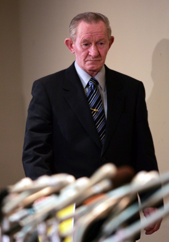 Former US Army deserter Jenkins arrives for his first full news conference since leaving North Korea in Sado, Japan