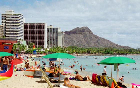 WAIKIKI BEACH