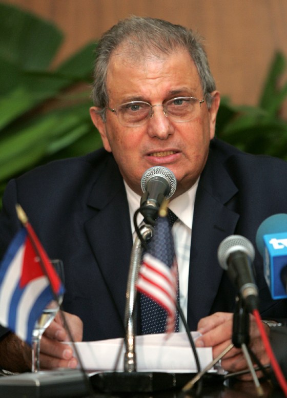Cuban head of Alimport Alvarez addresses media at press conference