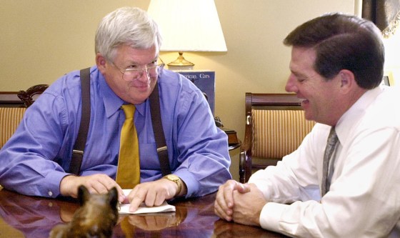 BLUNT DELAY HASTERT