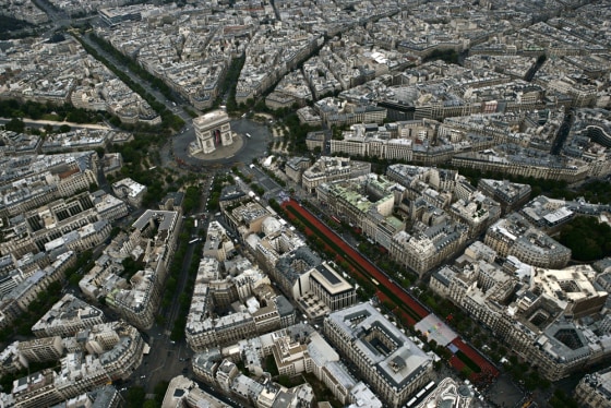 Aerial view taken 05 June 2005 in Paris