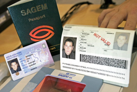 Biometrics technologies displayed - Marseille