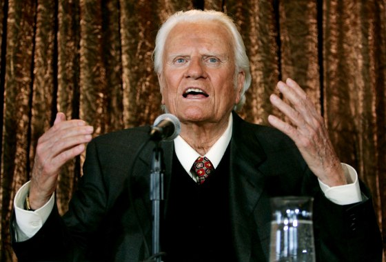 Evangelist Billy Graham speaks at news conference in New York