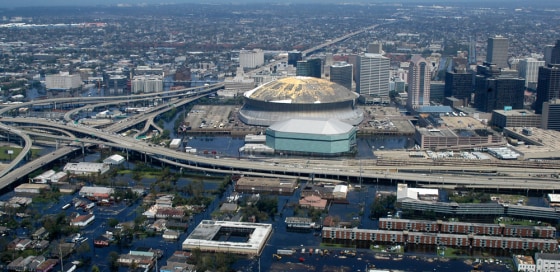 FLOODED NEW ORLEANS CITY CENTER