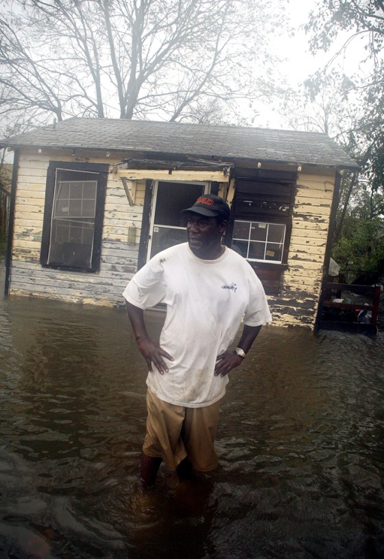 Hurricane Rita Slams Into U.S. Gulf Coast