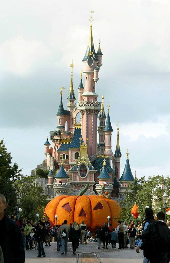 MARNE LA VALLEE : Disneyland Resort Paris celebre Halloween.