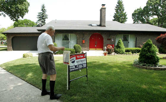 Unusually Low Mortgage Rates Cause Housing Market Boom