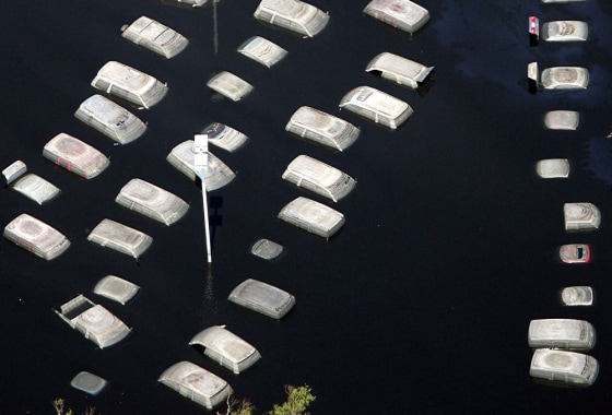 KATRINA FLOOD WATER CAR AUTO