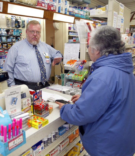 Medicare Drug Discount Card Enrollment Begins