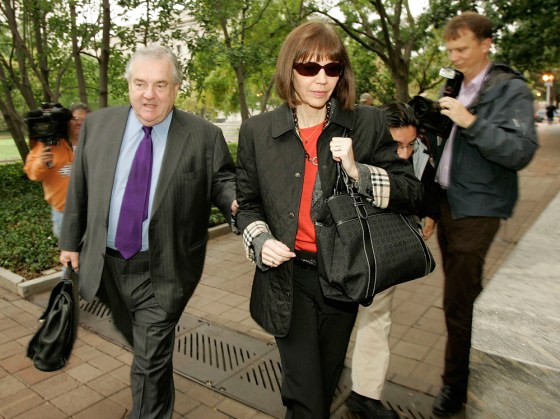 Judith Miller Appears Before Grand Jury In CIA Leak Case
