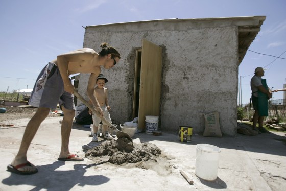 Slum near summit expects empty promises