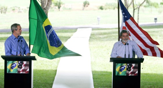 US President Bush and his counterpart Brazilian Lula in Brasilia