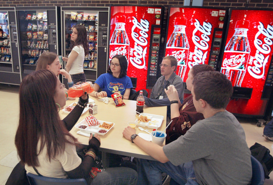 Chicago School Officials Address Junk Food