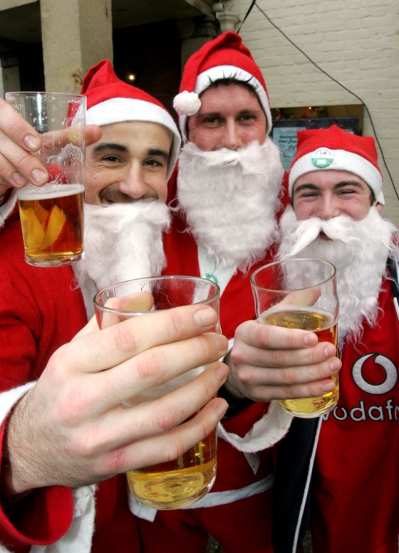 Santa Fun Run Held In Newtown