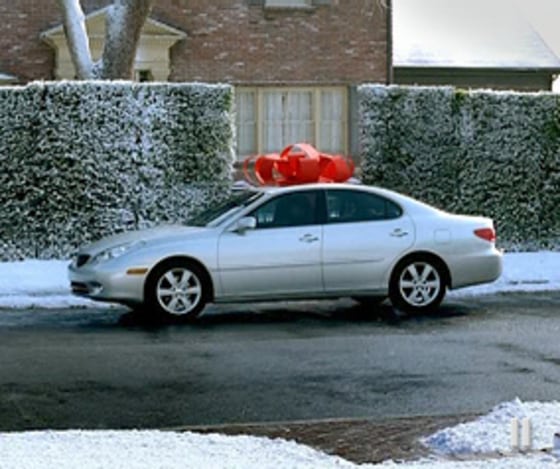 Cars with big red bows feature in the Lexus ‘December to Remember’ sales promotion. Could there be one outside your house this Christmas?