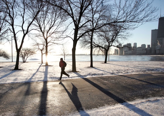 Unusual Arctic Cold Grips Chicago Area