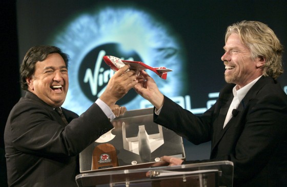 Richard Branson Announces Plans For New Mexico Spaceport