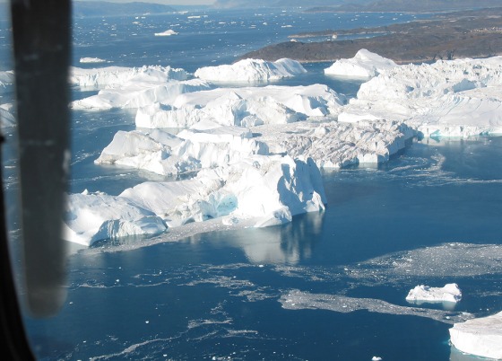 Recent photo shows icebergs floating in