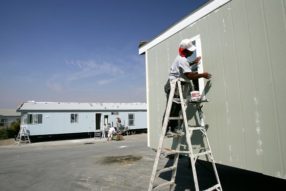 FEMA Orders Mobile Homes For Katrina Victims