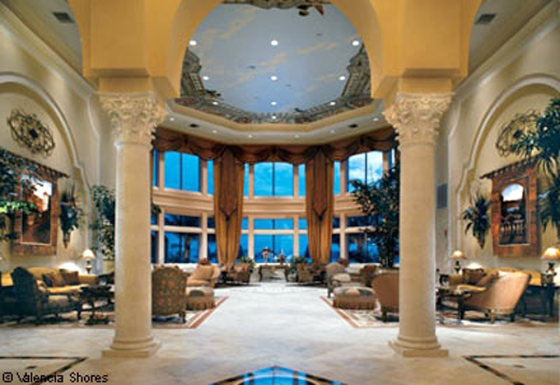 With golf, gourmet dining and grand architecture, today's top retirement homes are more like country clubs.