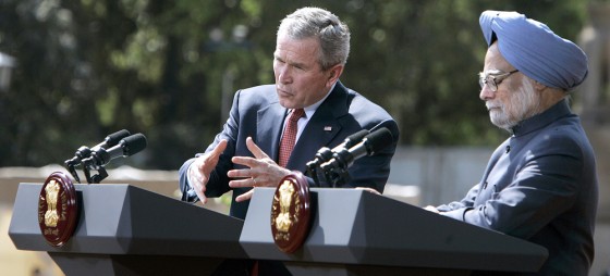 US President George W. Bush (L) gestures