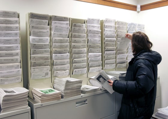 Tax Preparers Work Night Shift As Tax Deadline Nears