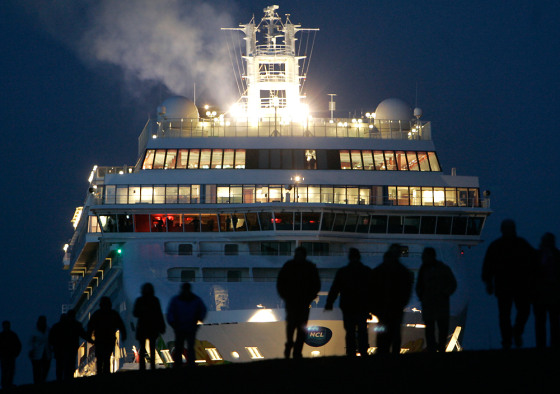 KREUZFAHRTSCHIFF PRIDE OF HAWAII