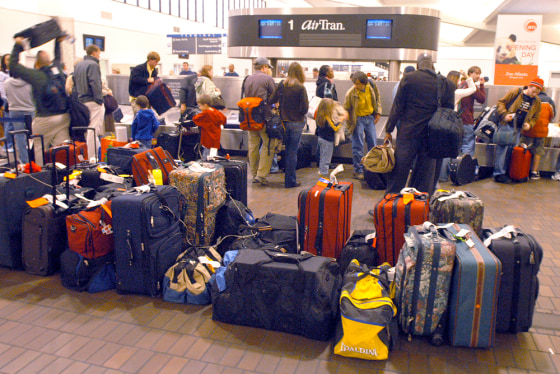 Throngs Of Travelers Return From Holiday Weekend