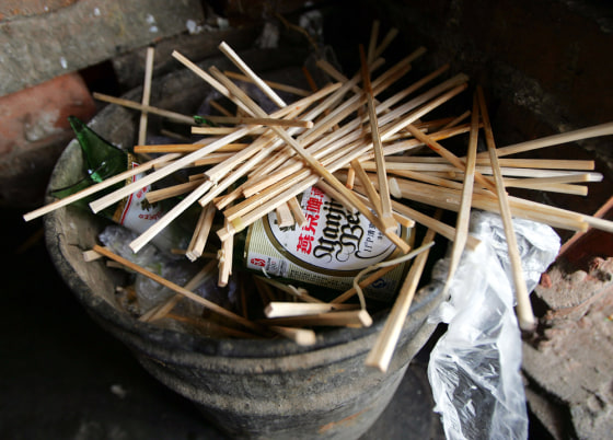 DISPOSABLE CHOPSTICKS