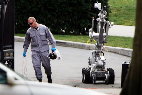 Suspicious Package Discovered At White House