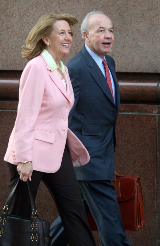 Former Enron Chairman Ken Lay and wife Linda arrive at Federal court April 24, 2006.