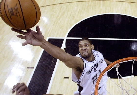 Spurs forward Duncan goes to basket in San Antonio