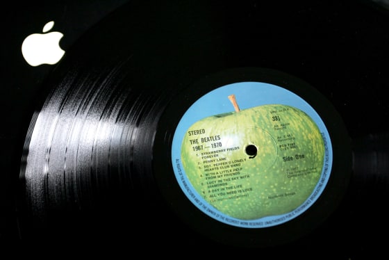 Beatles' Apple Corps loses trademark suit