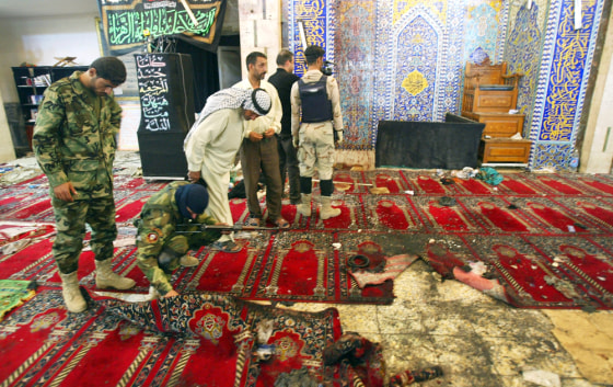 Shoe Bomber Kills 10 at Shiite Mosque