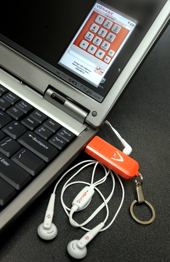 The Vonage USB Softphone and its software application are shown in this photo.