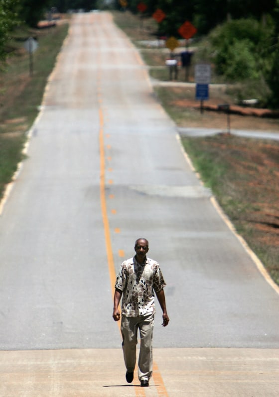 Bobby Howard, Moore's Ford bridge
