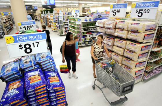 The Commerce Department reported that the economy's growth slowed sharply in the second quarter, logging just a 2.5 percent pace as consumers tightened their belts. 