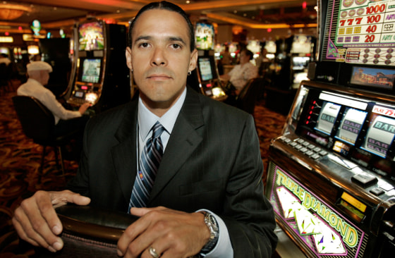 VINCENT DURO, SAN MANUEL